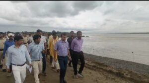 निर्माण