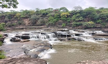 जलप्रपात