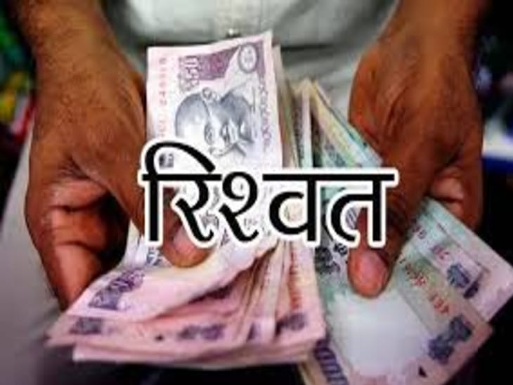 अदालत