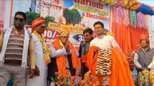 अजगैविनाथ मंदिर से निकले शिव बारात झांकी, हजारों श्रद्धालुओं ने लिया भाग