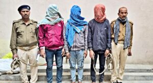 बिहार के मझौलिया में साइबर ठगी गिरोह का पर्दाफाश, पाकिस्तान से जुड़े अंतरराष्ट्रीय कनेक्शन का खुलासा