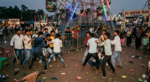 मुजफ्फरपुर में ईद मेले के दौरान झूले को लेकर दो गुटों में हिंसक झड़प, दर्जन से अधिक घायल