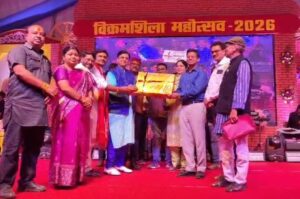 विक्रमशिला महोत्सव के दूसरे दिन स्थानीय कलाकारों ने बांधा समां, गीत-संगीत और नृत्य से देर रात तक झूमते रहे दर्शक