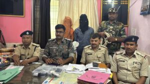 पलामू जिले के मेदिनीनगर में अफीम तस्करी का भंडाफोड़: 2 गिरफ्तार, 1.26 किग्रा अफीम बरामद