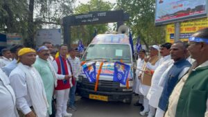 नवादा में संविधान रथ यात्रा का शुभारंभ, नेताओं ने संविधान बचाने का दिया संदेश