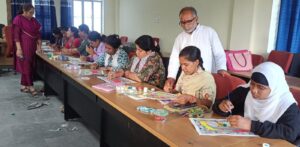 भागलपुर में मंजूषा कला की गूंज, NIFT शिलांग के विद्यार्थियों ने सीखी परंपरागत कला की बारीकियां