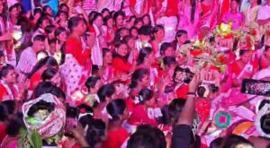 प्रकृति के पर्व सरहुल पर बोकारो में उमड़ा जनसैलाब, पारंपरिक नृत्य और उल्लास से गूंजा नया मोड़