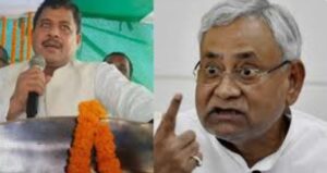 नीतीश कुमार की पार्टी के सांसद गिरधारी यादव पर पार्टी विरोधी गतिविधियों का आरोप, लोकसभा सदस्यता संकट में