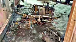 नवादा में नई इलेक्ट्रिक स्कूटी में ब्लास्ट, घर में लगी भीषण आग, लाखों का नुकसान