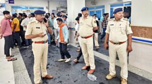 सिवान में रोड रेज बना खूनी खेल: भाजपा नेता मनोज सिंह के भांजे हर्ष सिंह की गोली मारकर हत्या, मुख्य आरोपी पुलिस मुठभेड़ में घायल