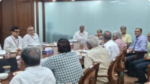 8वें वेतन आयोग की बैठक तेज, न्यूनतम वेतन ₹69,000 करने की मांग से बढ़ी हलचल