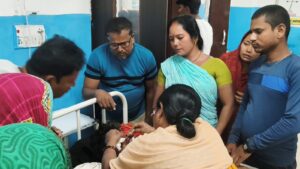 सहरसा में शादी का कार्ड बांटने जा रहे युवकों की बाइक भिड़ी, सुपौल SDM के बॉडीगार्ड समेत चार गंभीर घायल