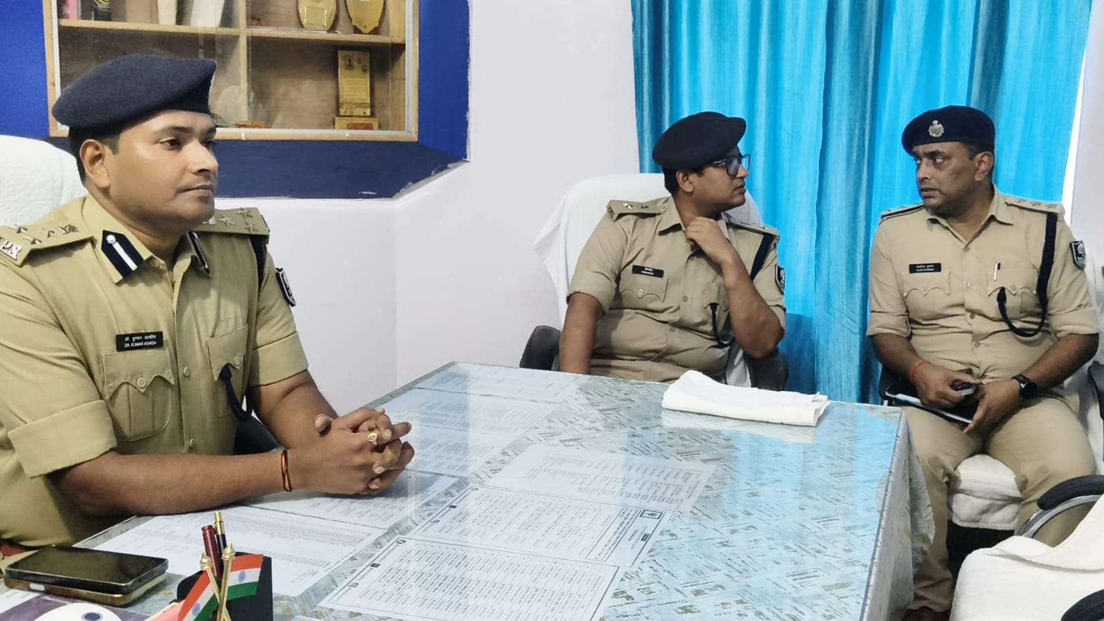 सहरसा सदर थाना का डीआईजी ने किया निरीक्षण, लंबित मामलों के निष्पादन और बेहतर पुलिसिंग पर दिया जोर