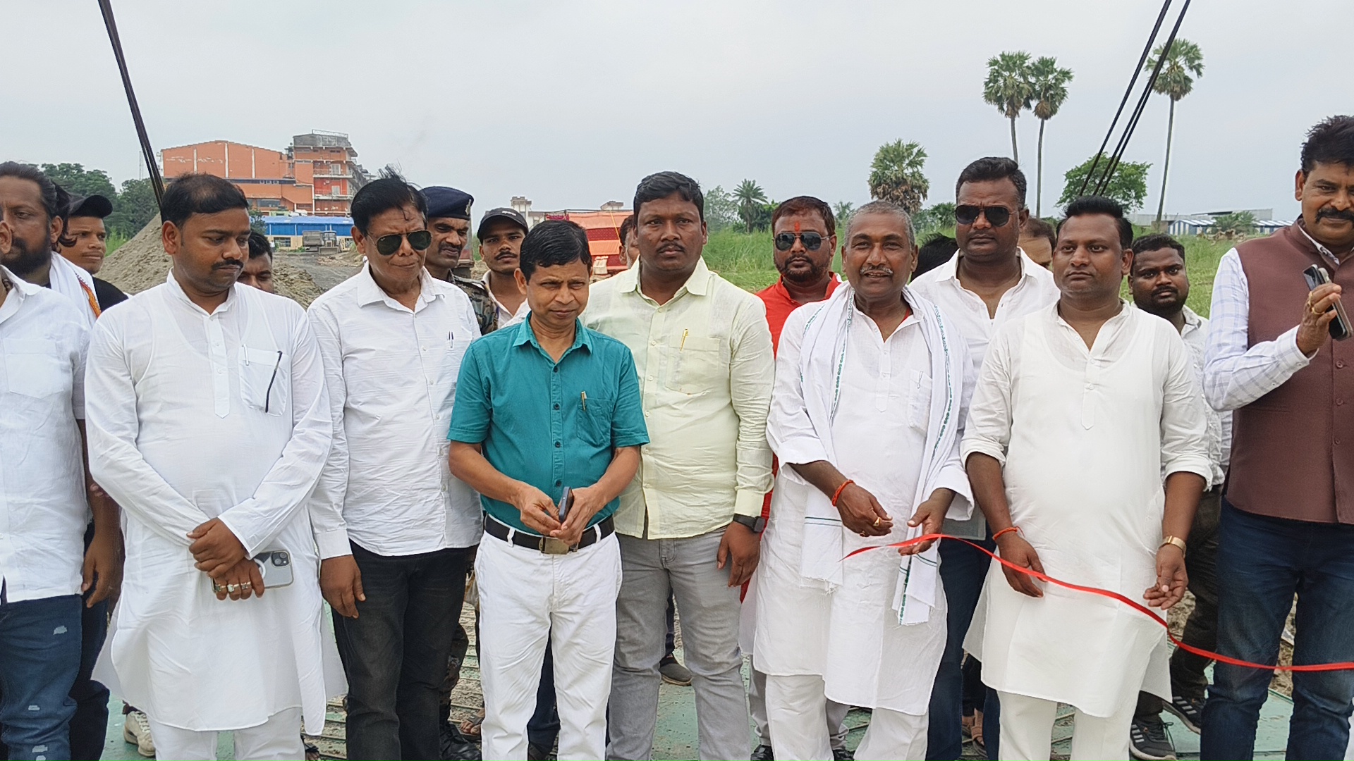 भागलपुर-नवगछिया के बीच बड़ी राहत, बरारी घाट से शुरू हुई मालवाहक और यात्री जहाज सेवा