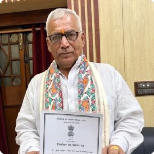 बिहार एमएलसी उपचुनाव: सूर्य कुमार शर्मा निर्विरोध निर्वाचित, सीएम सम्राट चौधरी ने दी बधाई