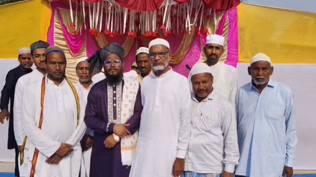जामताड़ा में भाईचारे और अमन के साथ मनाई गई बकरीद, ईदगाहों में उमड़ी नमाजियों की भीड़