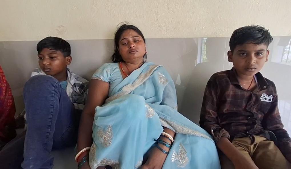 तेज रफ्तार का कहर: सड़क हादसे में दो की मौत, एक की हालत नाजुक