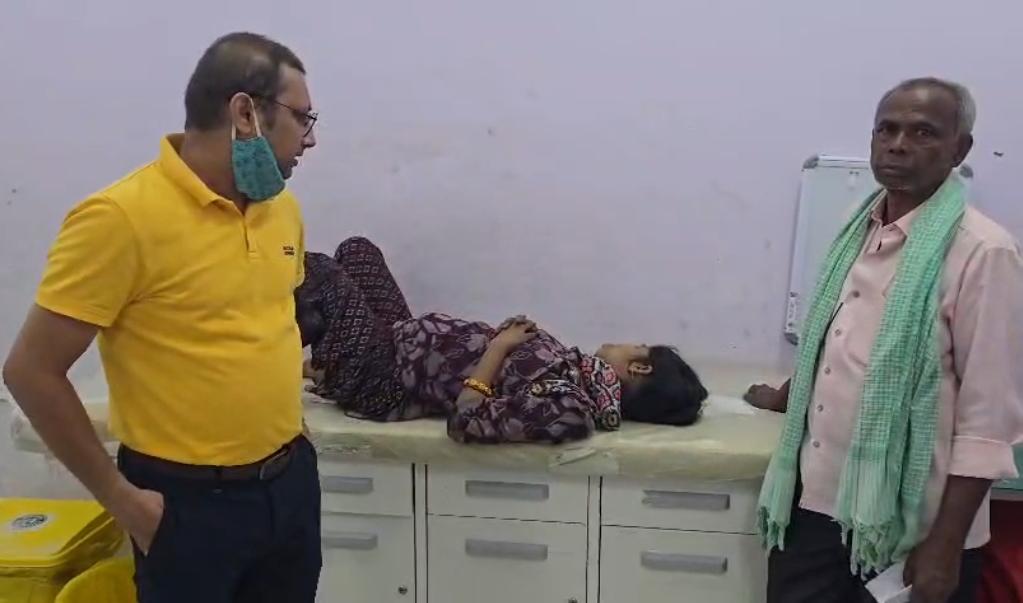 मायागंज अस्पताल पर लापरवाही का आरोप, घायल गर्भवती को इलाज के बजाय भेजा गया रेफर स्लिप लाने; सदर अस्पताल के डॉक्टर ने बचाई जान