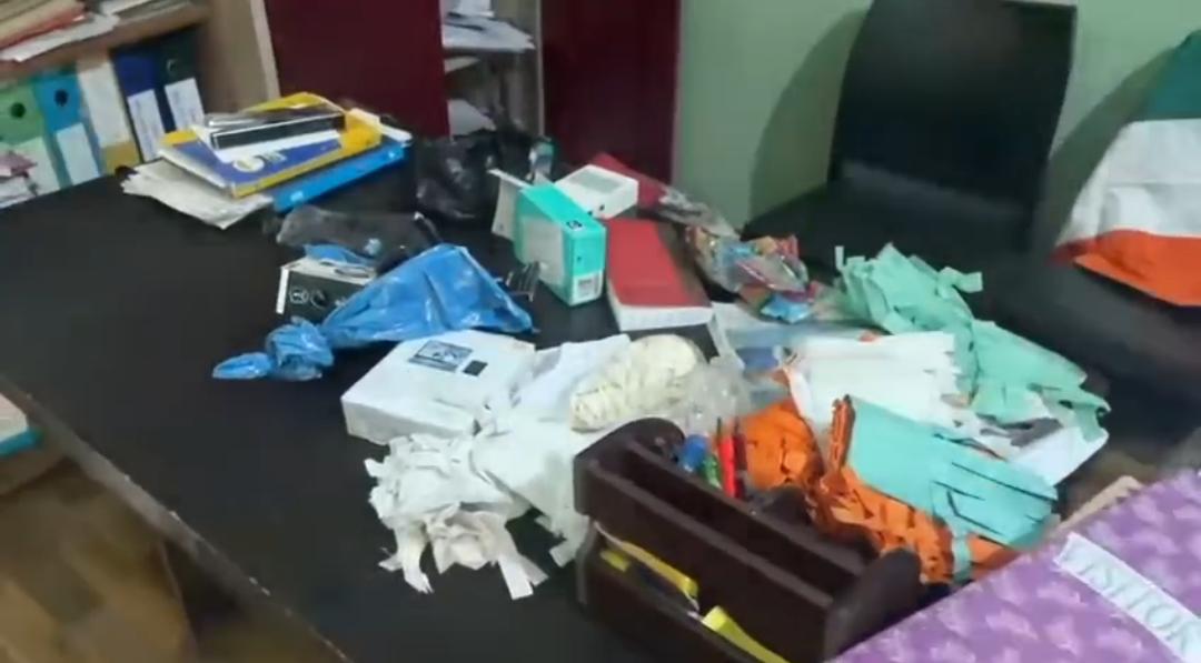 भागलपुर में सांसद अजय मंडल के कार्यालय में चोरी, ताला तोड़कर चोर ले उड़े डीवीआर और महत्वपूर्ण दस्तावेज