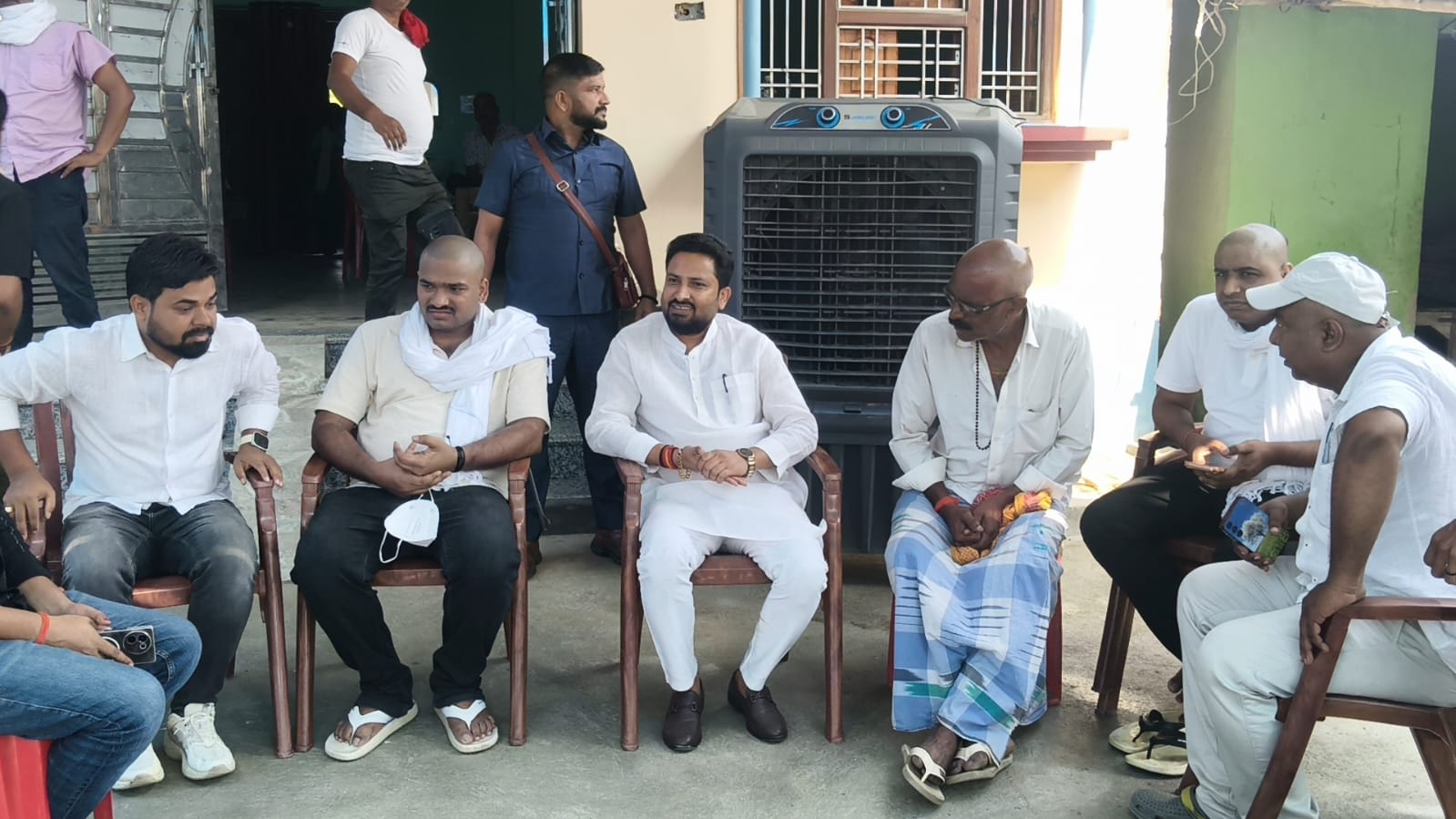 प्रिंस यादव की श्रद्धांजलि सभा में देशभर के शिक्षकों और विद्यार्थियों को आमंत्रण, बोले रोशन आनंद— “हर छात्र में दिखता है अपना भाई”