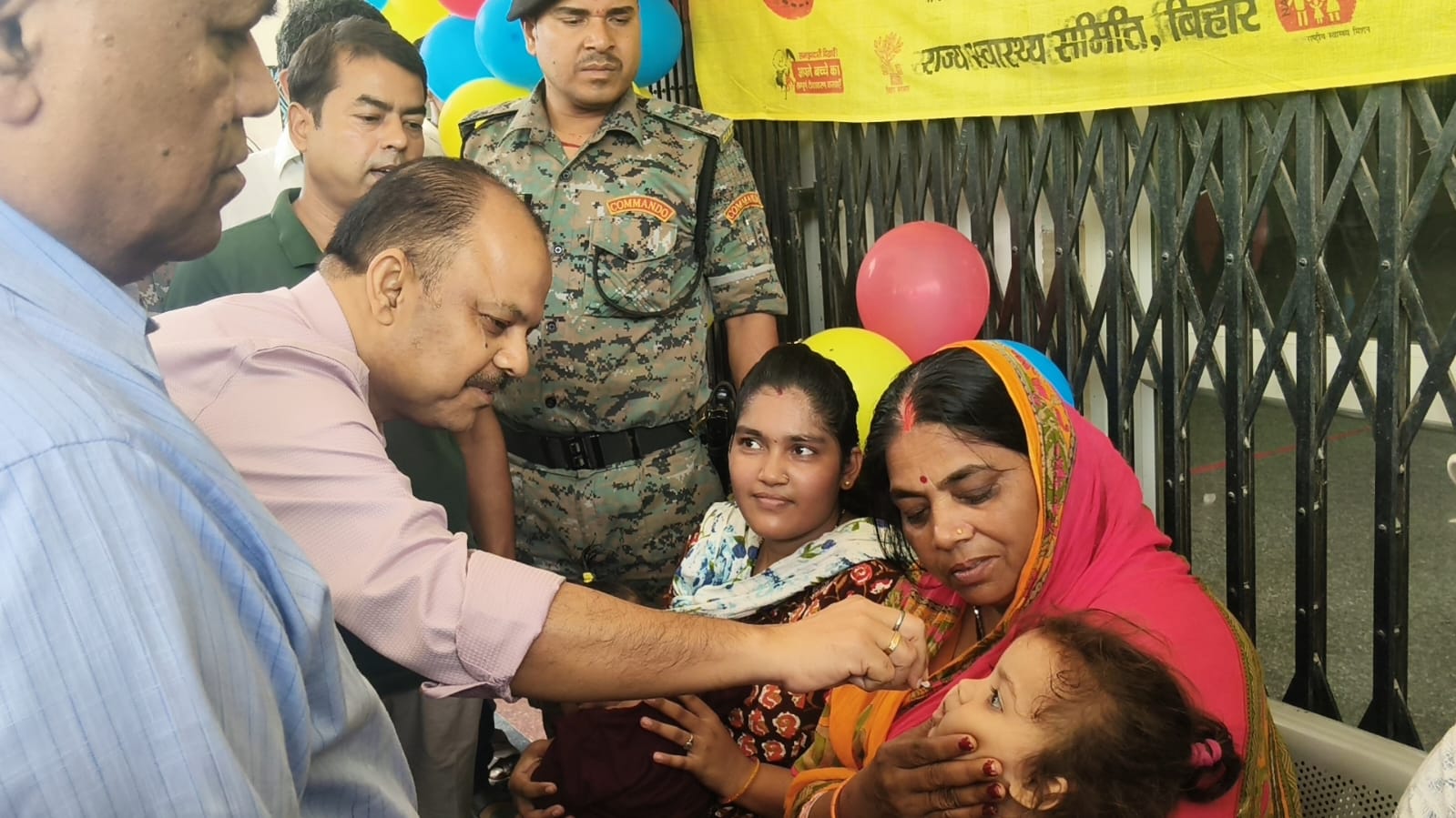 सहरसा में पल्स पोलियो अभियान का शुभारंभ, 4.32 लाख से अधिक बच्चों को पिलाई जाएगी जीवन रक्षक दो बूंद