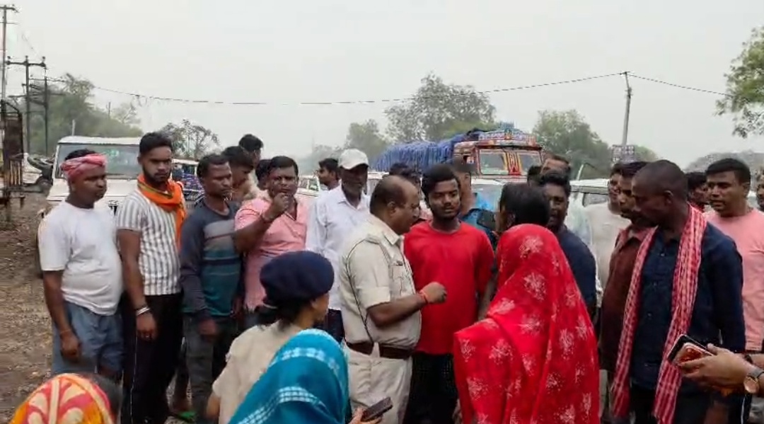 पानी विवाद ने लिया हिंसक रूप: धनबाद के बहियारडीह में फायरिंग और पथराव, इलाके में भारी तनाव