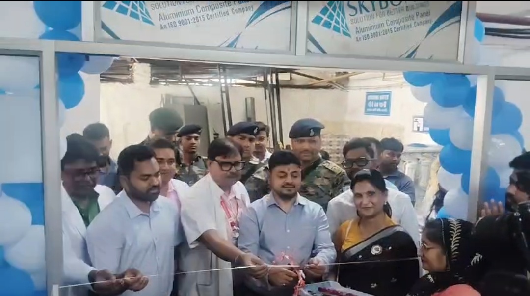 धनबाद सदर अस्पताल को मिली नई सौगात, एक्स-रे, अल्ट्रासाउंड और आधुनिक लॉन्ड्री मशीन का हुआ उद्घाटन