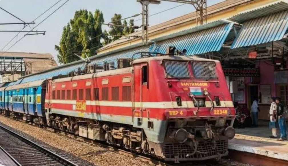 परीक्षार्थियों को बड़ी राहत: समस्तीपुर मंडल ने चलाईं 4 अनारक्षित परीक्षा स्पेशल ट्रेनें, पाटलिपुत्र पहुंचना हुआ आसान