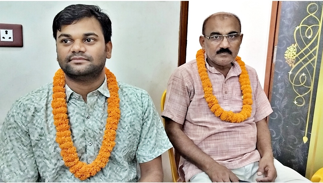 घर पर पढ़ाई से IIT तक और फिर SDM बनने का सफर, गया के प्रवीण कुमार ने रची सफलता की प्रेरक कहानी