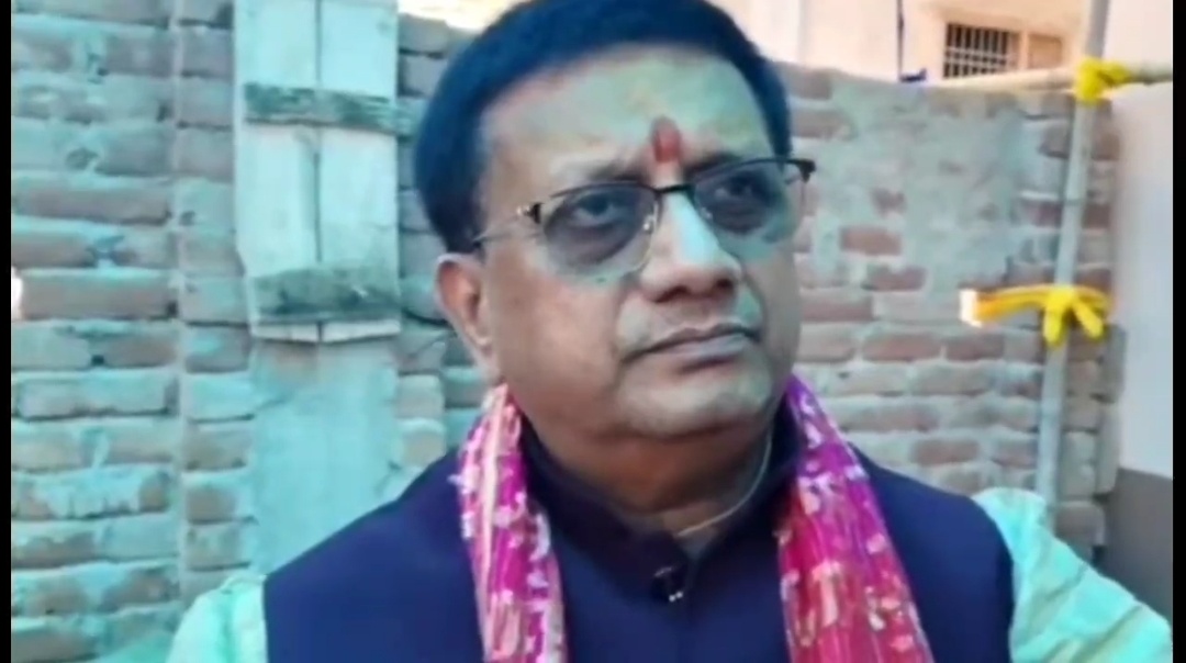 एनकाउंटर के सवाल पर असहज दिखे पथ निर्माण मंत्री कुमार शैलेन्द्र, वीडियो डिलीट कराने की चर्चा से गरमाई सियासत