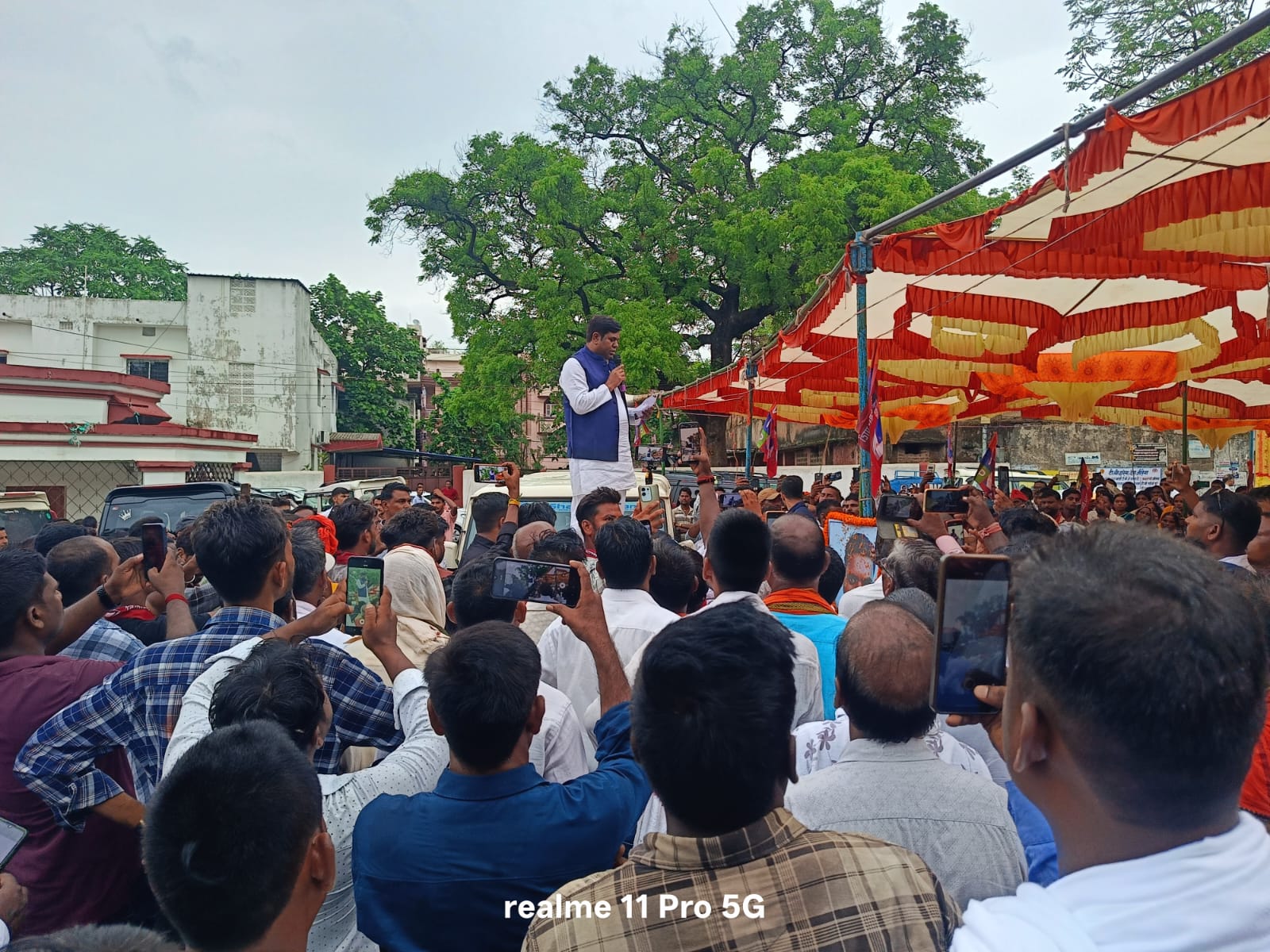 सिकंदर चौधरी हत्याकांड को लेकर विकासशील इंसान पार्टी का धरना, निष्पक्ष जांच और दोषियों की गिरफ्तारी की मांग