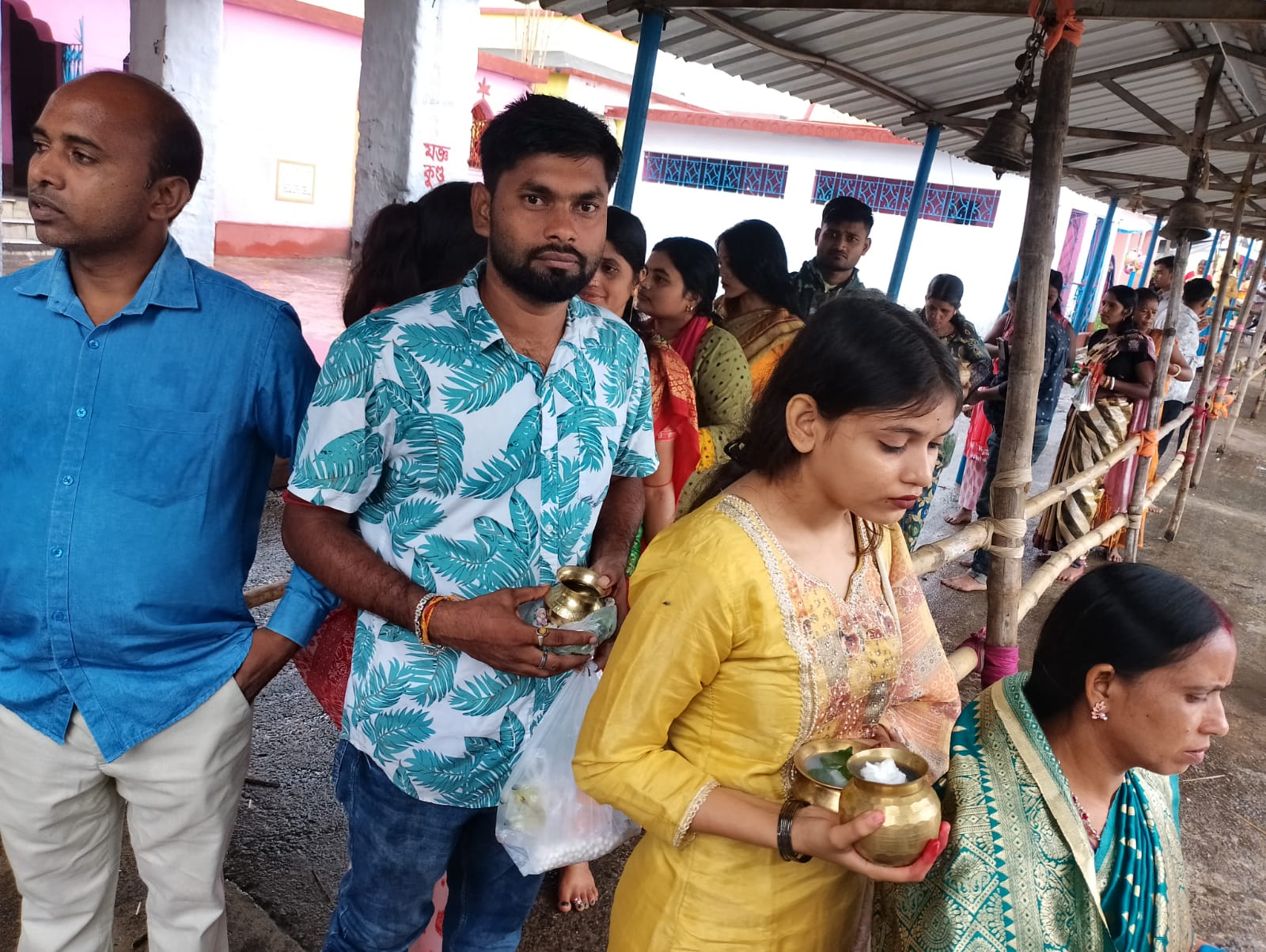 श्रावण के पहले सोमवार पर देवलेश्वर धाम में उमड़ा आस्था का सैलाब, हजारों श्रद्धालुओं ने किया जलाभिषेक