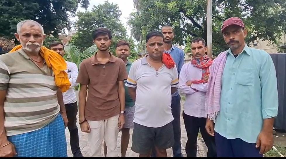 भागलपुर: फरार कैदी की तलाश में निकले ऑटो चालक की सड़क हादसे में मौत, चौकीदार गंभीर घायल