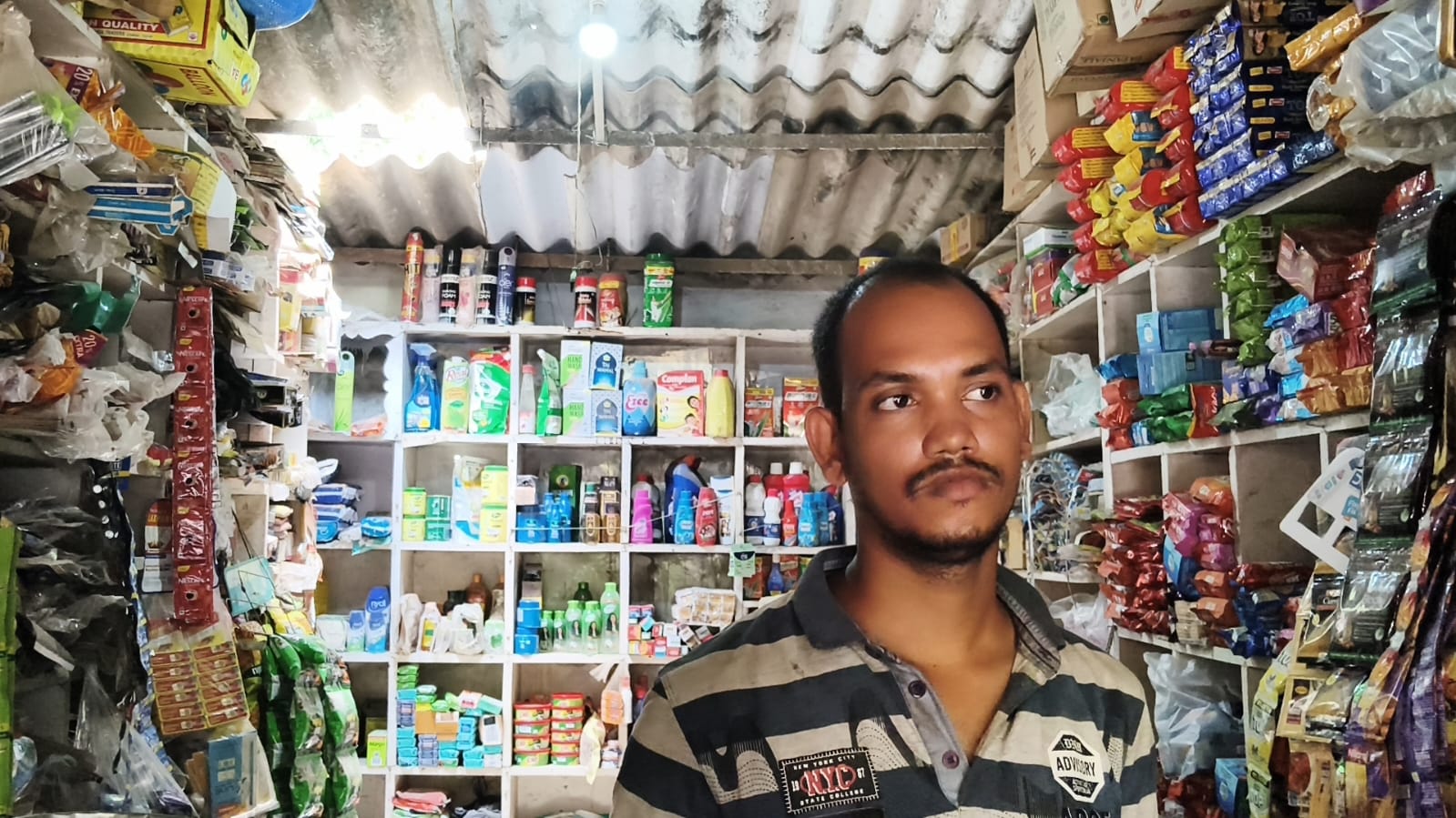 सहरसा में एस्बेस्टस तोड़ चोरों का तांडव जारी, दुकान से नकदी समेत हजारों का सामान चोरी