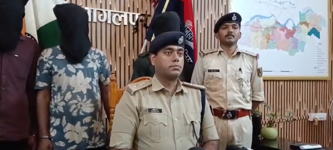 भागलपुर पुलिस की बड़ी कार्रवाई: वारदात की फिराक में घूम रहे तीन संदिग्ध हथियार के साथ गिरफ्तार, देसी कट्टा और कारतूस बरामद
