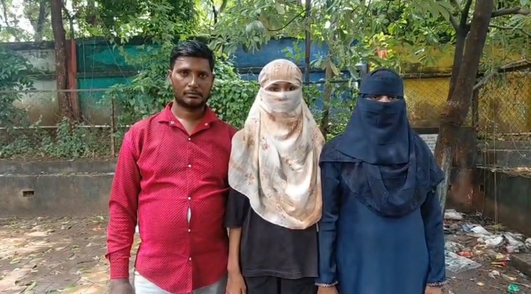 धनबाद में नाबालिग ने दो युवकों पर छेड़छाड़ और धमकी का लगाया आरोप, कार्रवाई नहीं होने पर प्रशासन से लगाई न्याय की गुहार