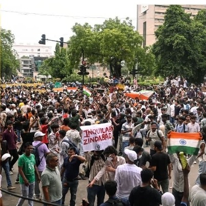 धर्मेंद्र प्रधान के इस्तीफे के बाद चर्चा में आए NDA नेताओं के बच्चों के रिएक्शन, सोशल मीडिया पोस्ट और छात्र आंदोलन ने बटोरी सुर्खियां