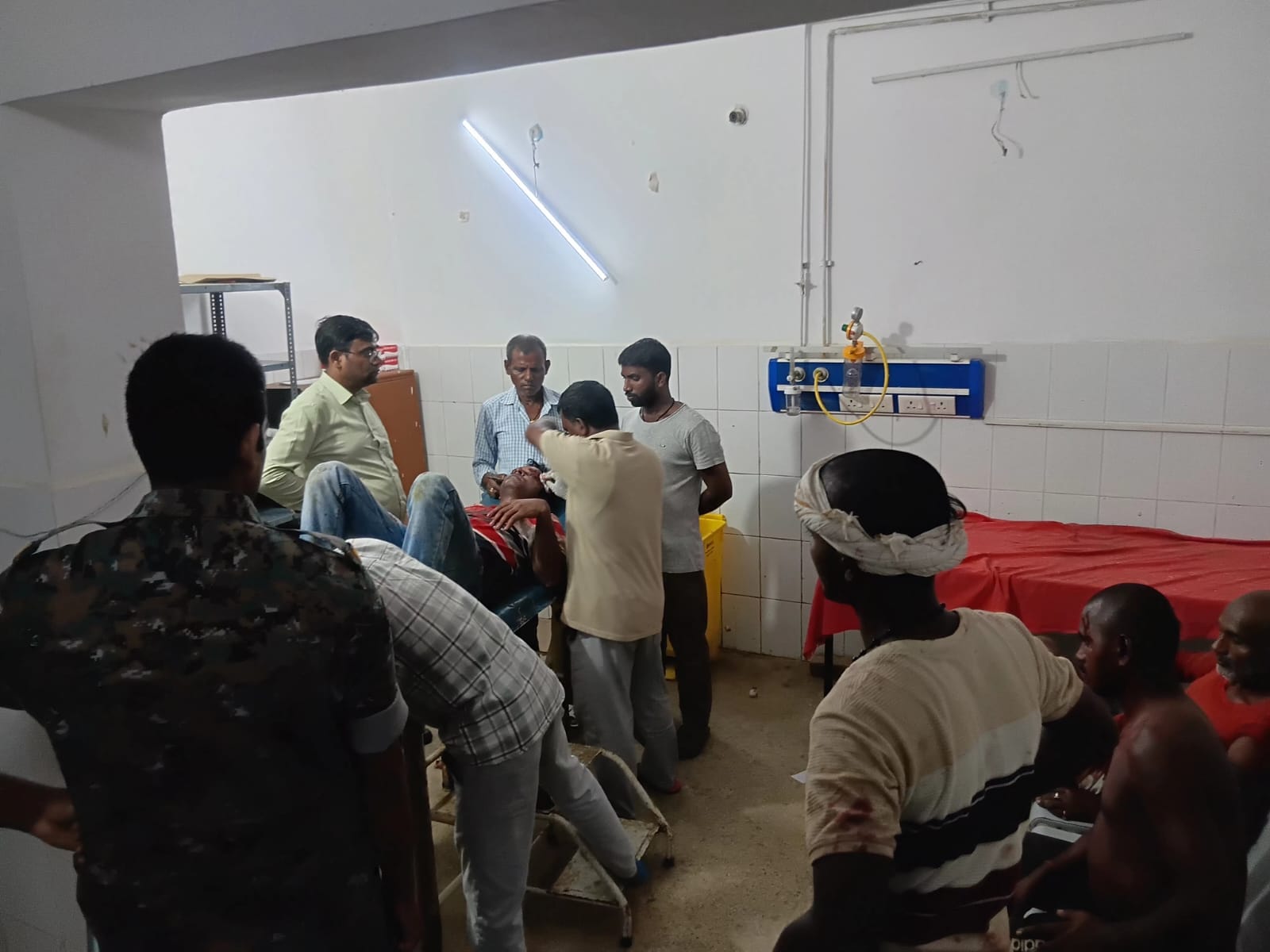 सहरसा में दो पक्षों के विवाद में चली गोली, एक घायल; पिस्टल, मैगजीन, 8 जिंदा कारतूस व 5 खोखे बरामद, तीन आरोपी गिरफ्तार   
