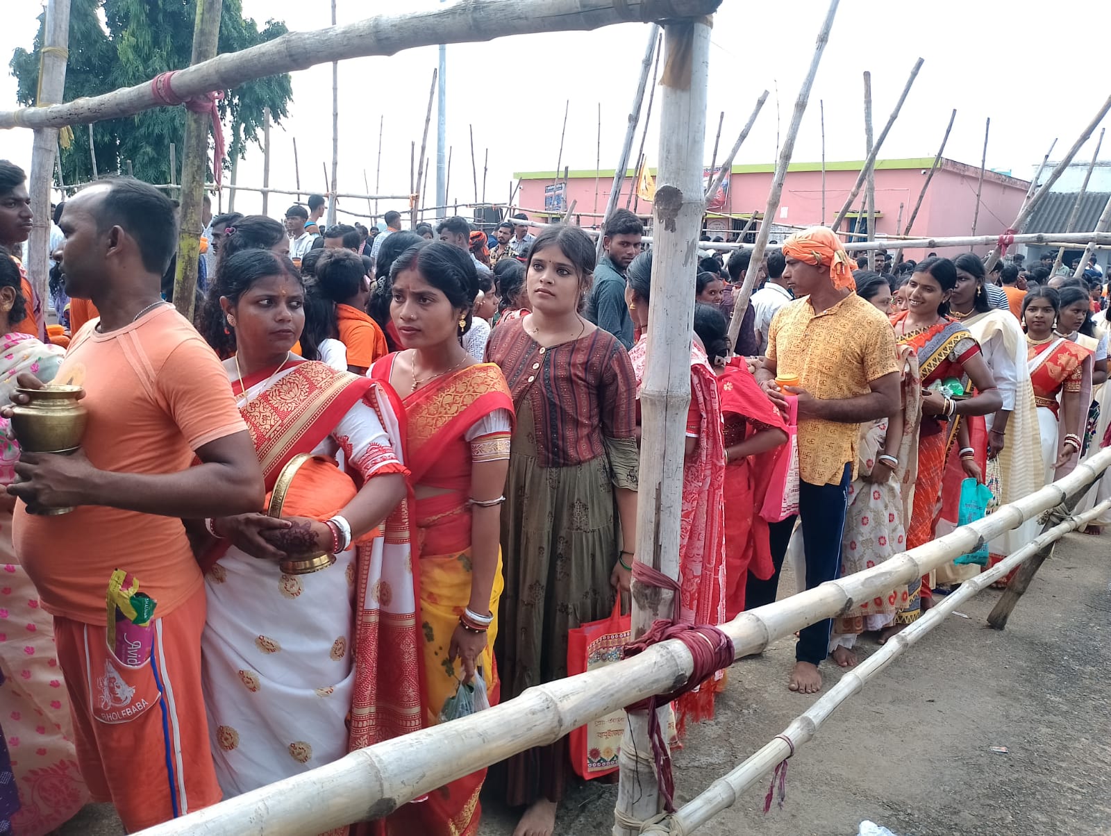 दूसरी सोमवारी पर उमड़ा आस्था का सैलाब, बाबा देवलेश्वर धाम में भीड़ ने तोड़े सारे रिकॉर्ड