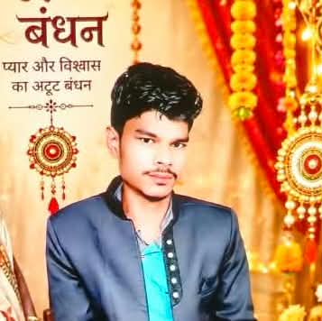 तेज रफ्तार हाईवा ने बाइक सवार मजदूर को रौंदा, इलाज के दौरान मौत; 3 साल की बच्ची के सिर से उठा पिता का साया