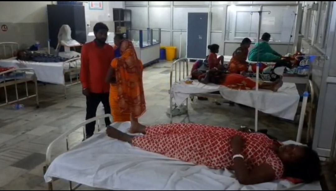 बोकारो: धान रोपने के दौरान गिरी आकाशीय बिजली, तीन युवतियां झुलसीं, सदर अस्पताल में भर्ती