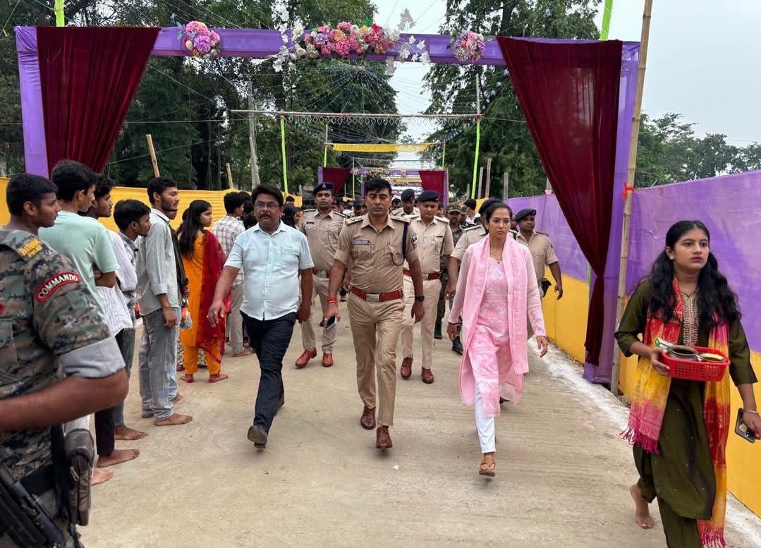 श्रावणी मेला-2026: भागलपुर में सुरक्षा व्यवस्था का डीएम और एसएसपी ने लिया जायजा, मंदिरों व घाटों का किया संयुक्त निरीक्षण