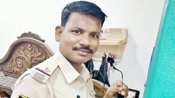 शराब कारोबारी के साथ डांस करना ASI को पड़ा भारी, मुजफ्फरपुर SSP ने किया निलंबित