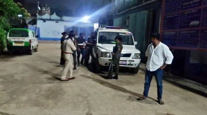 जमुई में युवक को गोली मारने पहुंचे बदमाश, चाची को लगी गोली; पटना रेफर