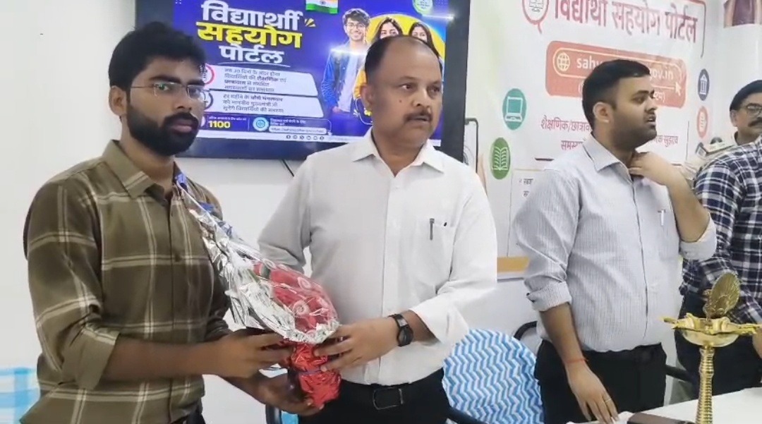सहरसा में जिलाधिकारी दीपेश कुमार ने किया विद्यार्थी सहयोग शिविर का उद्घाटन, 30 दिनों में शिकायतों के समाधान का भरोसा