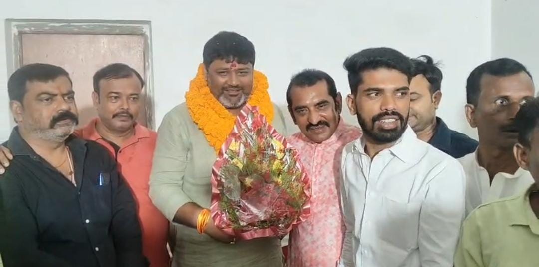 नमस्ते भागलपुर की सफलता पर टीम रजनीश का भव्य सम्मान समारोह, रजनीश रंजन का जोरदार स्वागत
