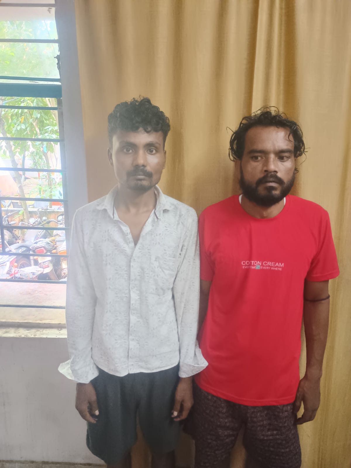 सहरसा में गृहभेदन कांड का खुलासा, 18 ग्राम सोना और 1.44 लाख नकद के साथ दो आरोपी गिरफ्तार