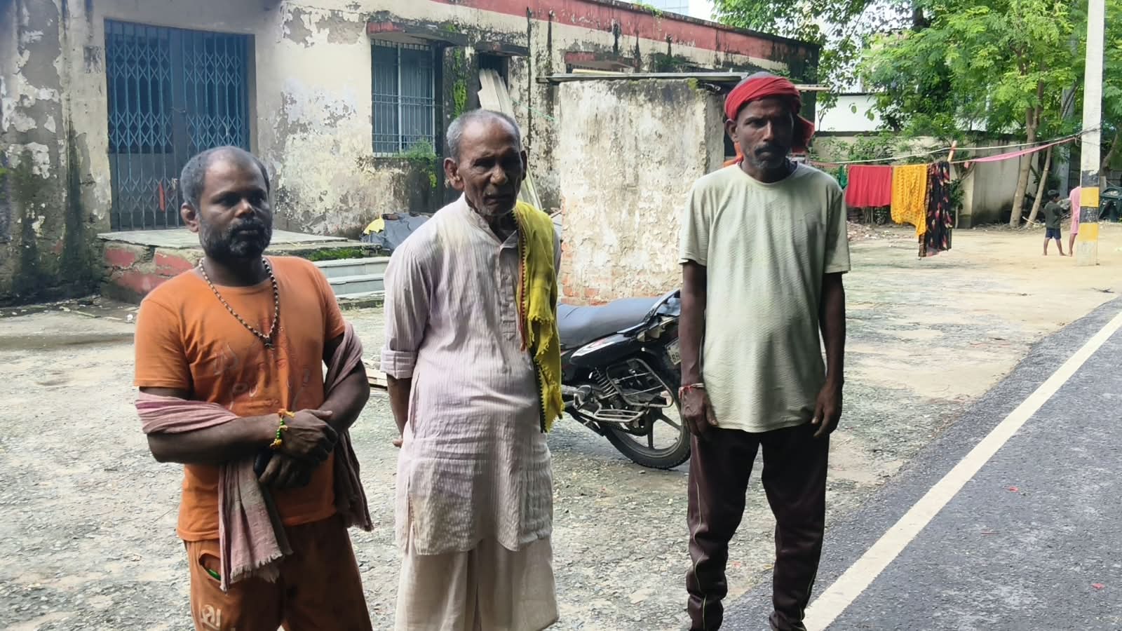 सहरसा महिषी रोड पर तेज रफ्तार का कहर, अज्ञात वाहन ने 40 वर्षीय व्यक्ति को मारी टक्कर, मौके पर मौत