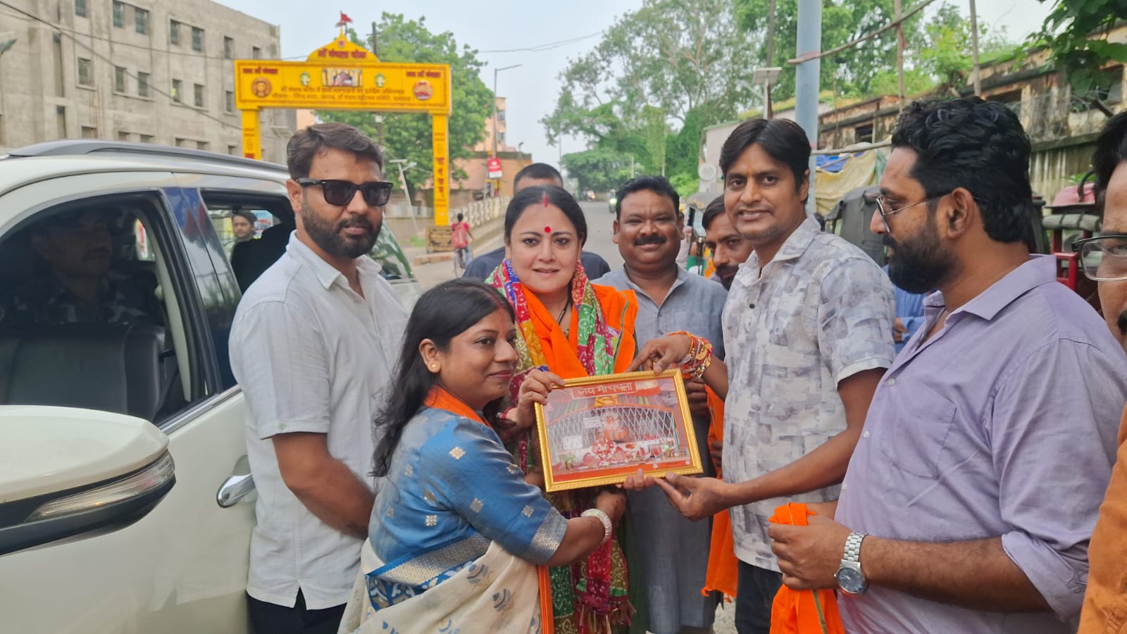 जामताड़ा में अग्निमित्रा पॉल का भव्य स्वागत, बोलीं—बंगाल में अब और भव्य होगी दुर्गा पूजा