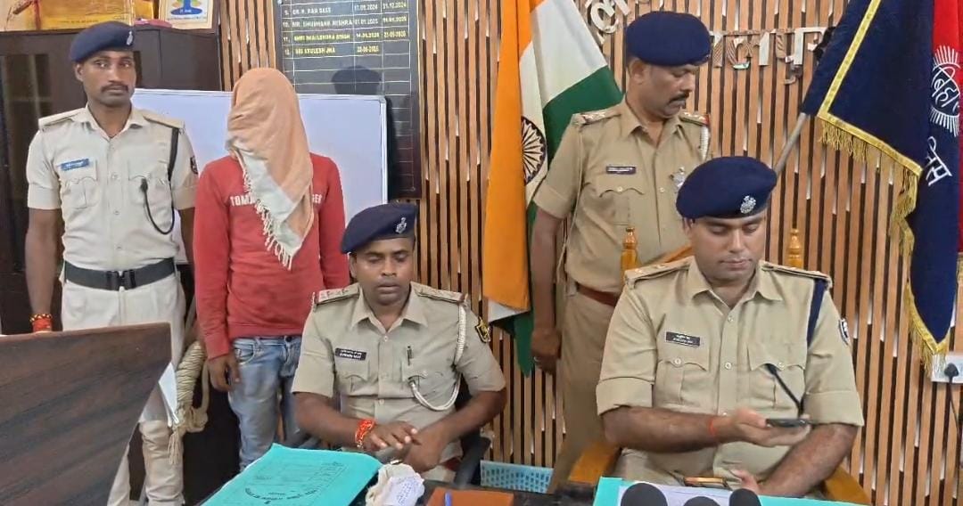 भागलपुर में पुलिस ने नाकाम की बड़ी वारदात की आशंका, देसी कट्टा के साथ युवक गिरफ्तार